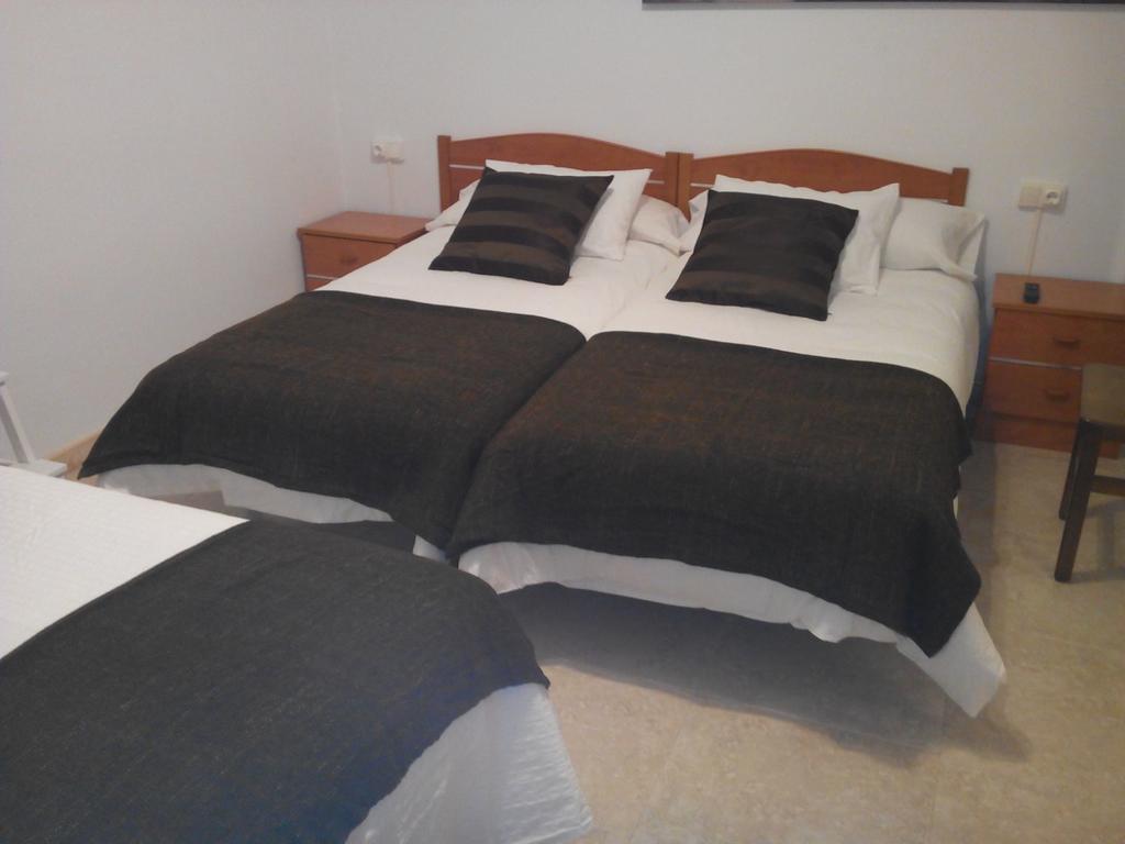 Hostal Meson Do Loyo Portomarín Quarto foto