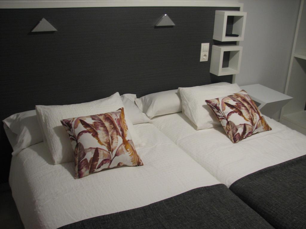 Hostal Meson Do Loyo Portomarín Quarto foto